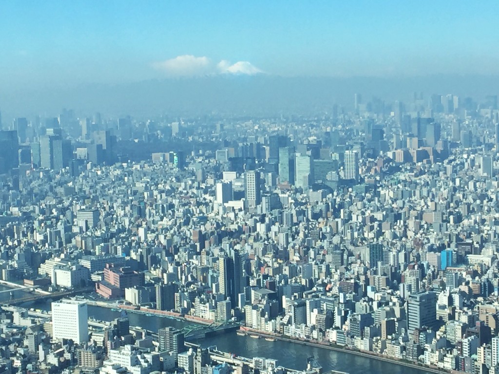 東京スカイツリー展望台から富士山がはっきり見えた フォロワーが１２万人増えるiphone写真 動画