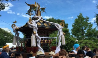 白旗神社の神幸祭