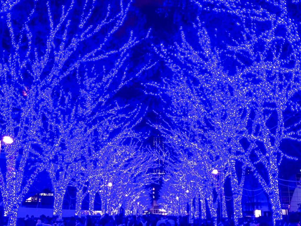 渋谷の青の洞窟をiphoneで美しく撮る フォロワーが１２万人増える